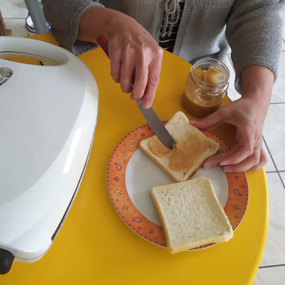 Recette – Croque sucré aux pommes et caramel