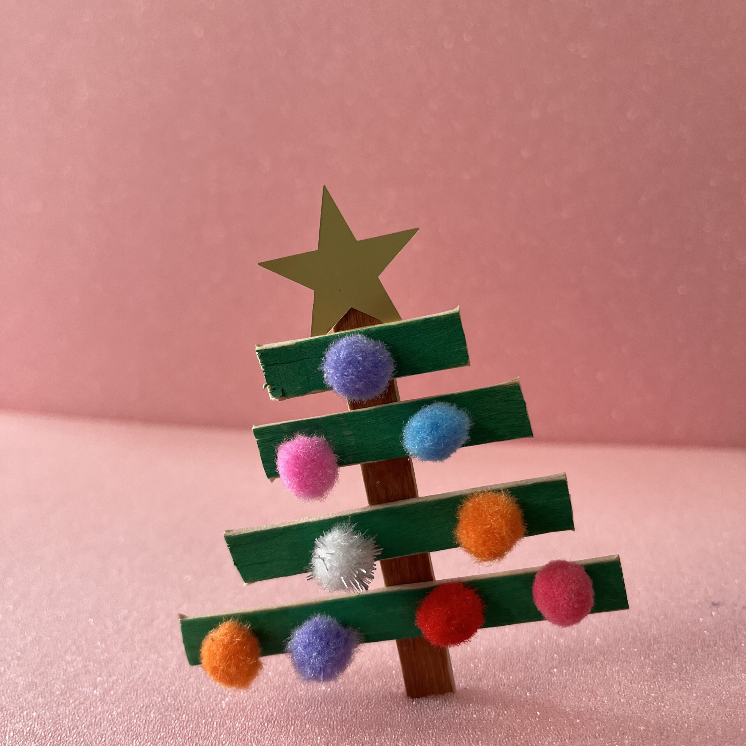 Fabrique ton sapin de Noël