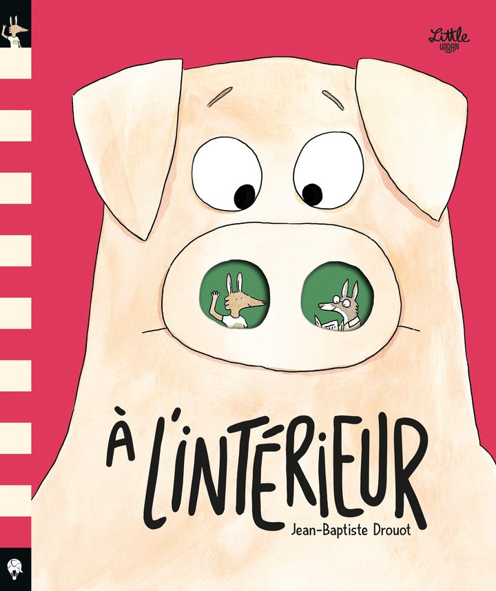 À l’intérieur